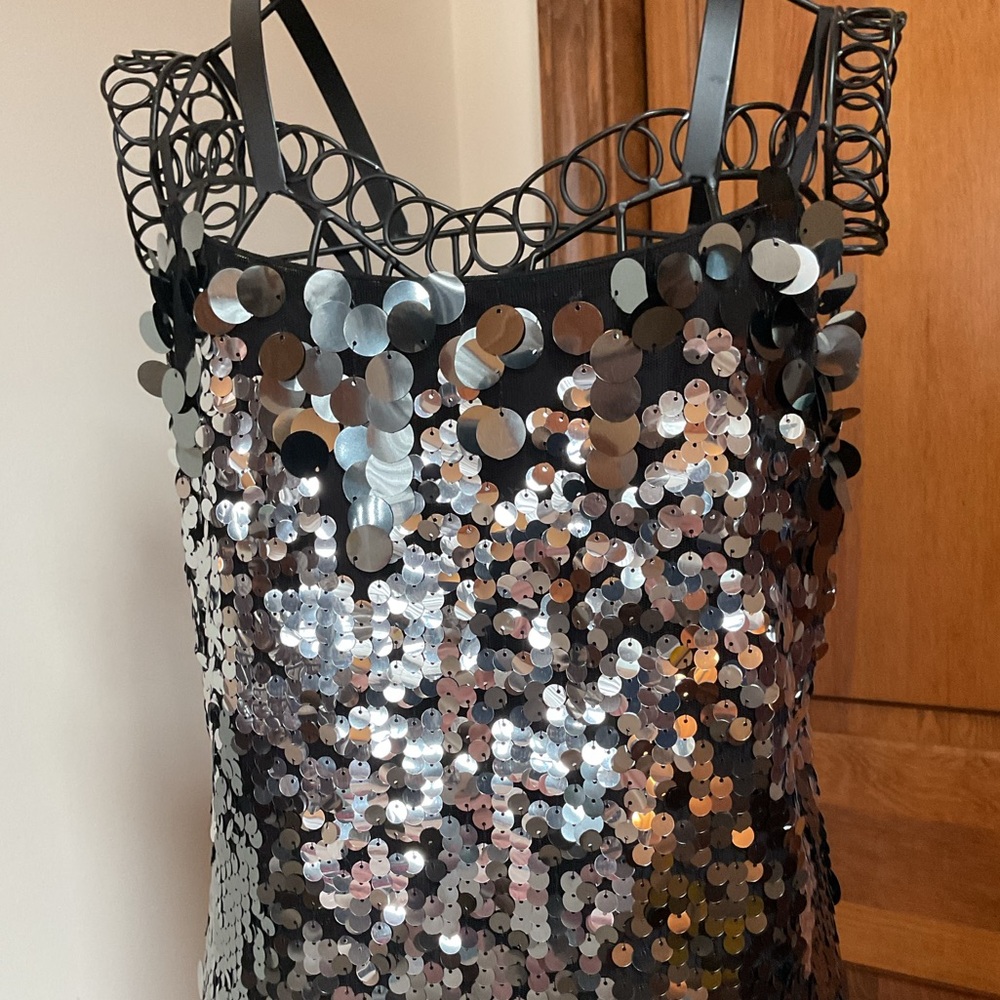 Avec des filles Sequin Black and Silver Dress, 6, New - Picture 5 of 11